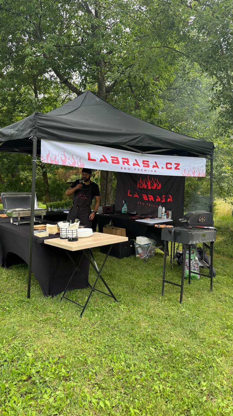 La Brasa chef with meat